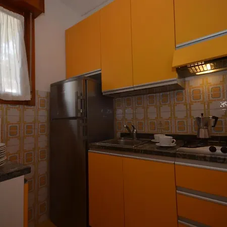Azzurro B2-5 Üdülőközpont